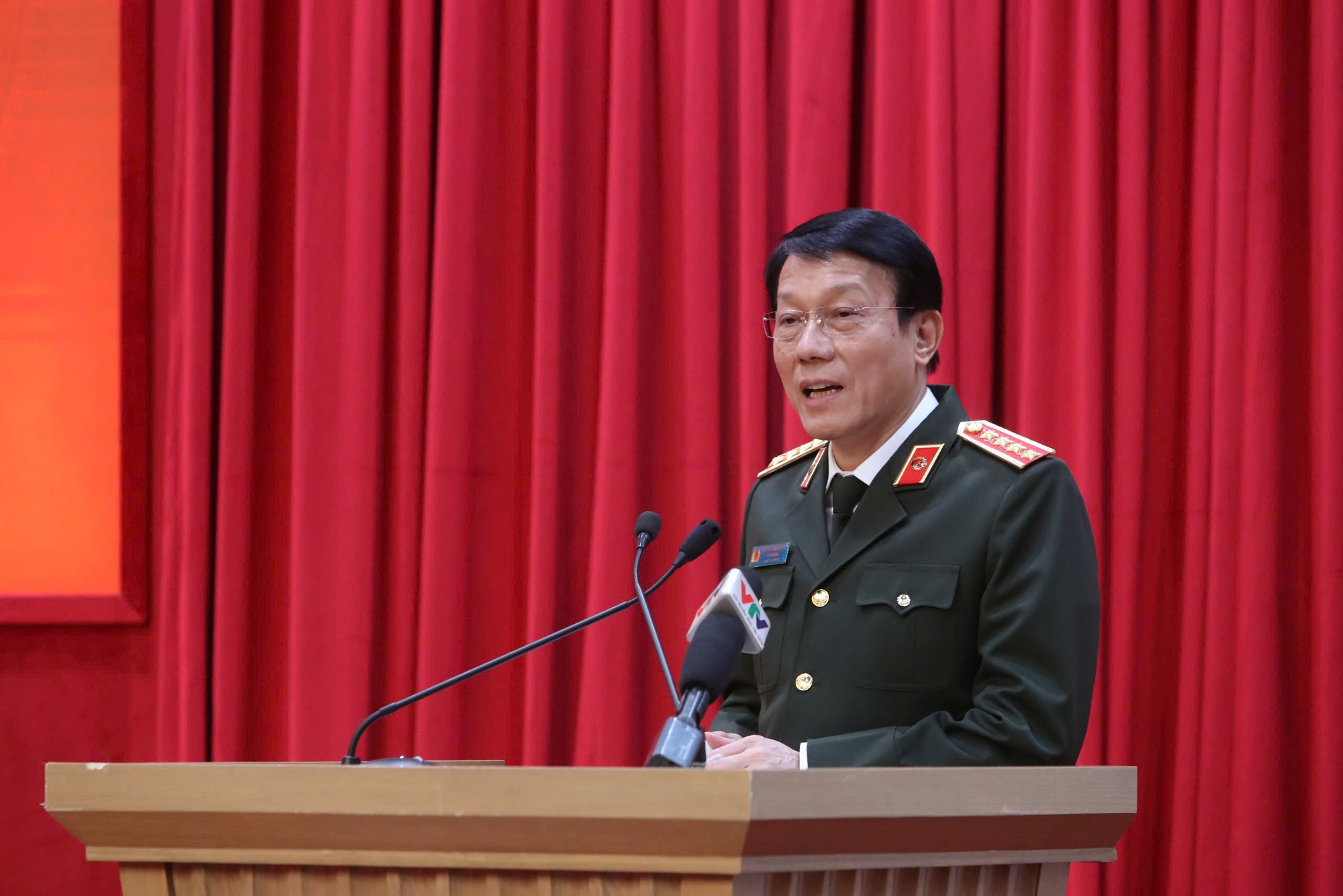 Giải quyết dứt điểm 6 điểm nghẽn về chuyển đổi số trong ngành công an- Ảnh 1.