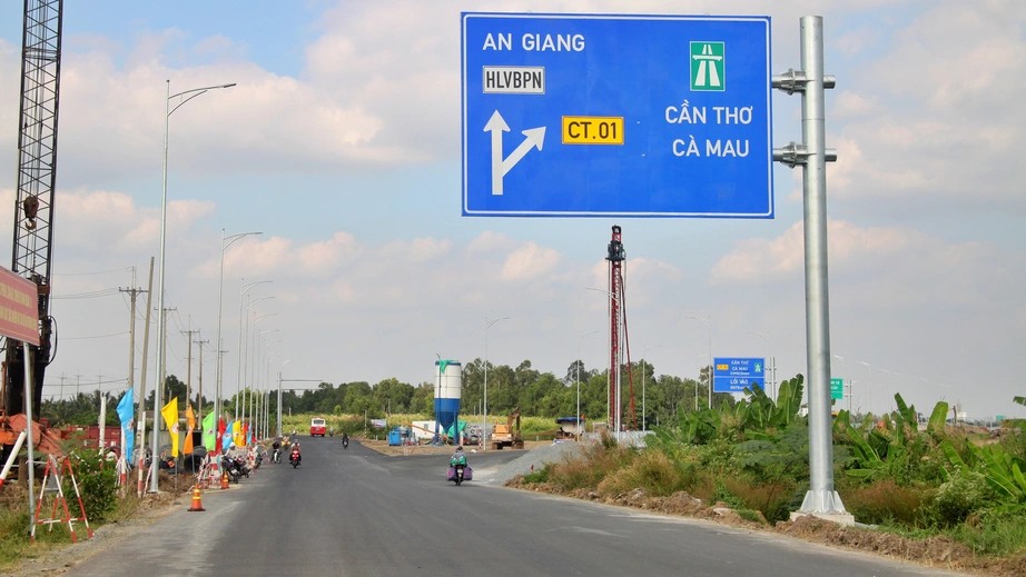 Thông xe tuyến chính cao tốc Hậu Giang - Cà Mau từ hôm nay- Ảnh 1.
