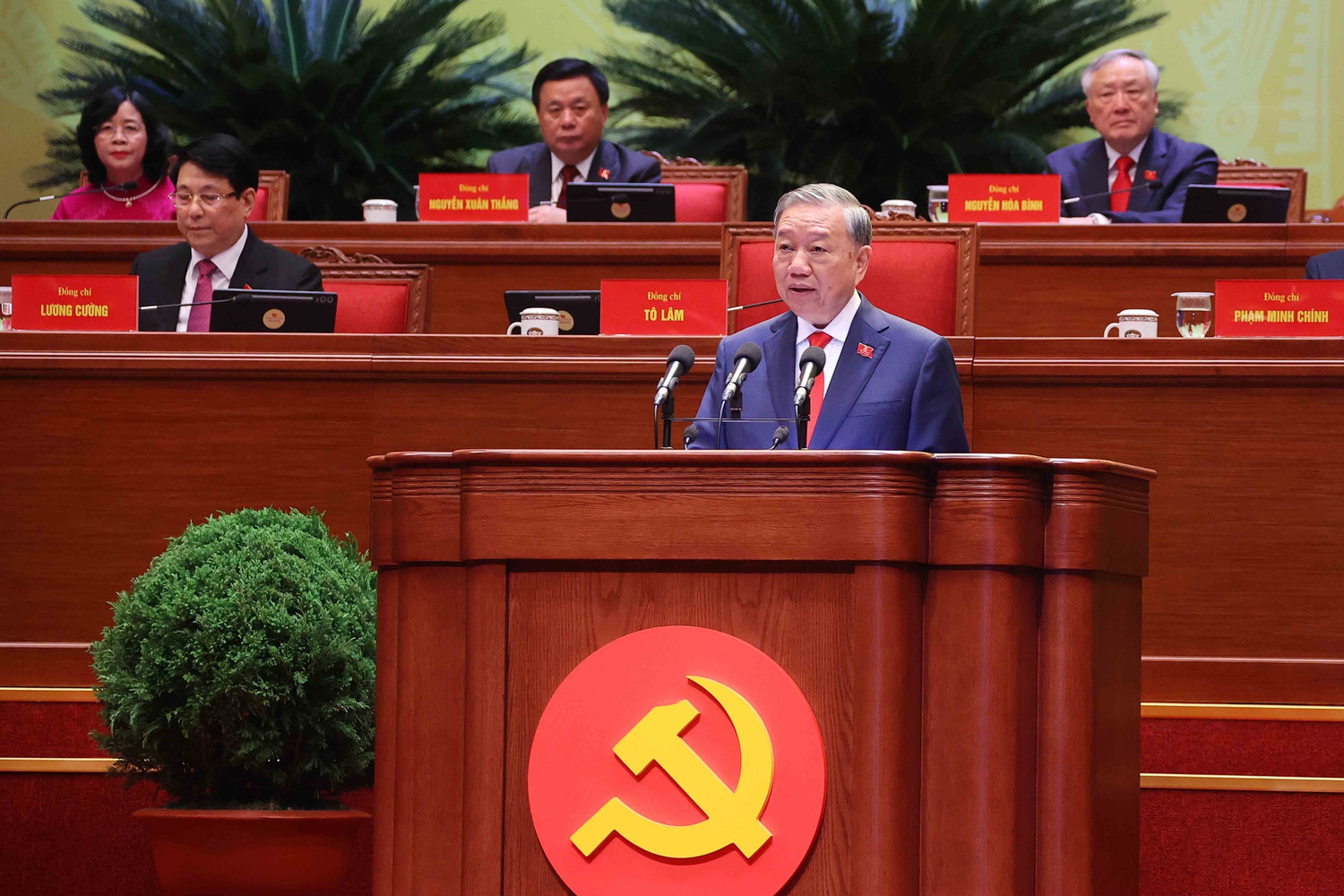 Khai mạc Đại hội XIV: Tổng Bí thư Tô Lâm trình bày Báo cáo về các văn kiện trình Đại hội XIV Đảng Cộng sản Việt Nam- Ảnh 2.