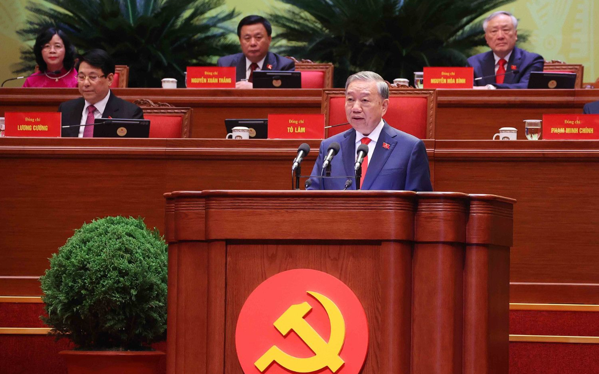 “Dân là gốc” trong Báo cáo trình Đại hội XIV: Điểm tựa bền vững nhất, “hạ tầng mềm” quan trọng nhất