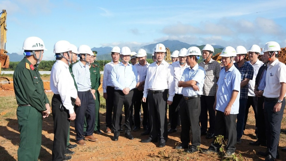 Thành phố Huế xây dựng đô thị di sản, trung tâm văn hóa-du lịch đặc sắc tầm cỡ quốc tế- Ảnh 2.