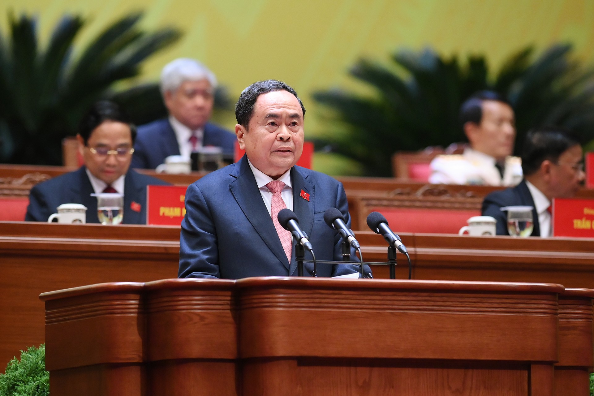 Ban Chấp hành Trung ương Đảng khóa XIV sẽ làm việc bằng tinh thần nêu gương cao nhất, nói đi đôi với làm- Ảnh 2.