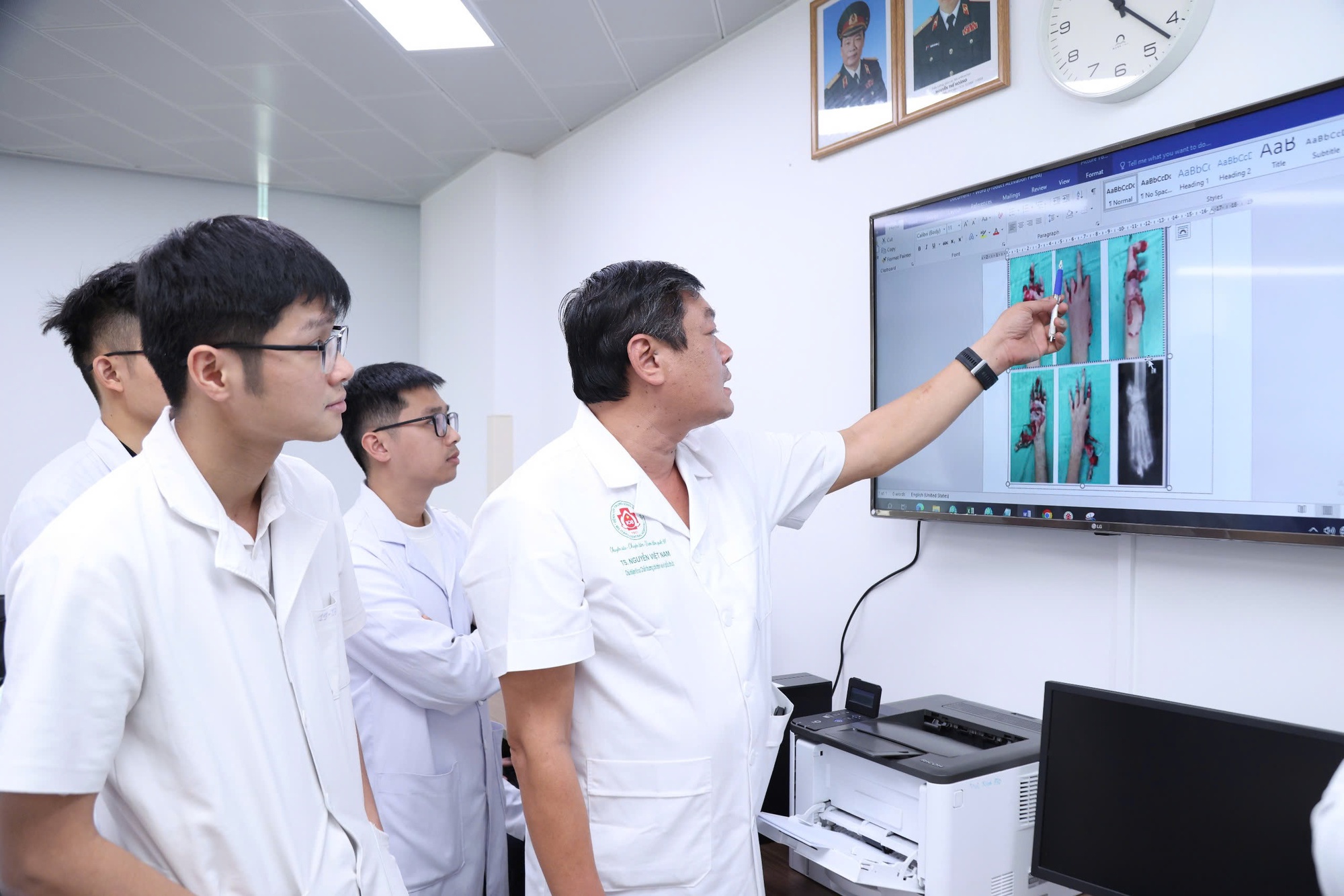 Nhiều tai nạn nghiêm trọng do pháo nổ dịp cận Tết- Ảnh 1. Nhiều tai nạn nghiêm trọng do pháo nổ dịp cận Tết- Ảnh 1.