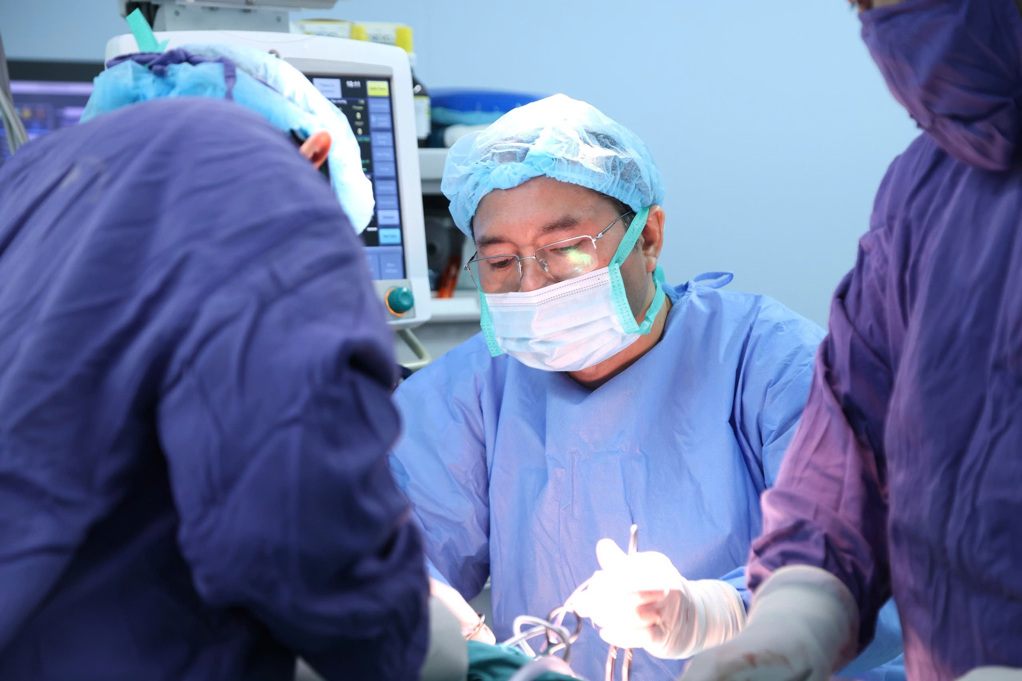 Nhiều tai nạn nghiêm trọng do pháo nổ dịp cận Tết- Ảnh 2. Nhiều tai nạn nghiêm trọng do pháo nổ dịp cận Tết- Ảnh 2.