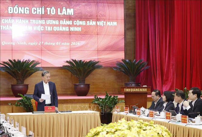 Tổng Bí thư Tô Lâm: Quảng Ninh từng bước trở thành hình mẫu phát triển xanh, hiện đại, sáng tạo và hội nhập quốc tế- Ảnh 1. Tổng Bí thư Tô Lâm: Quảng Ninh từng bước trở thành hình mẫu phát triển xanh, hiện đại, sáng tạo và hội nhập quốc tế- Ảnh 1.