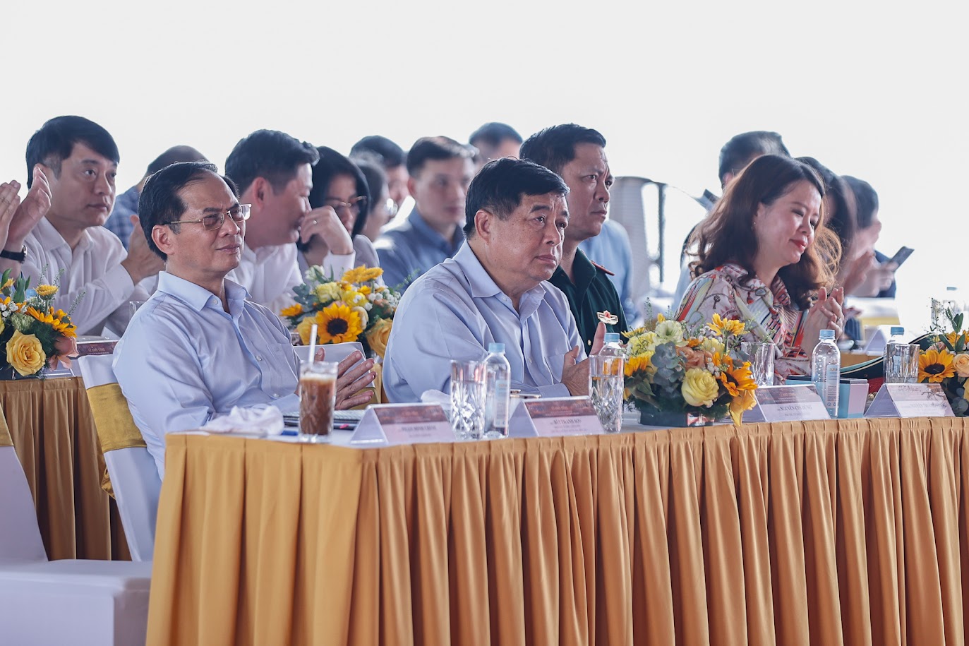 Thủ tướng: "Không lãng phí một ngày" trong triển khai các dự án phục vụ APEC tại Phú Quốc- Ảnh 11.