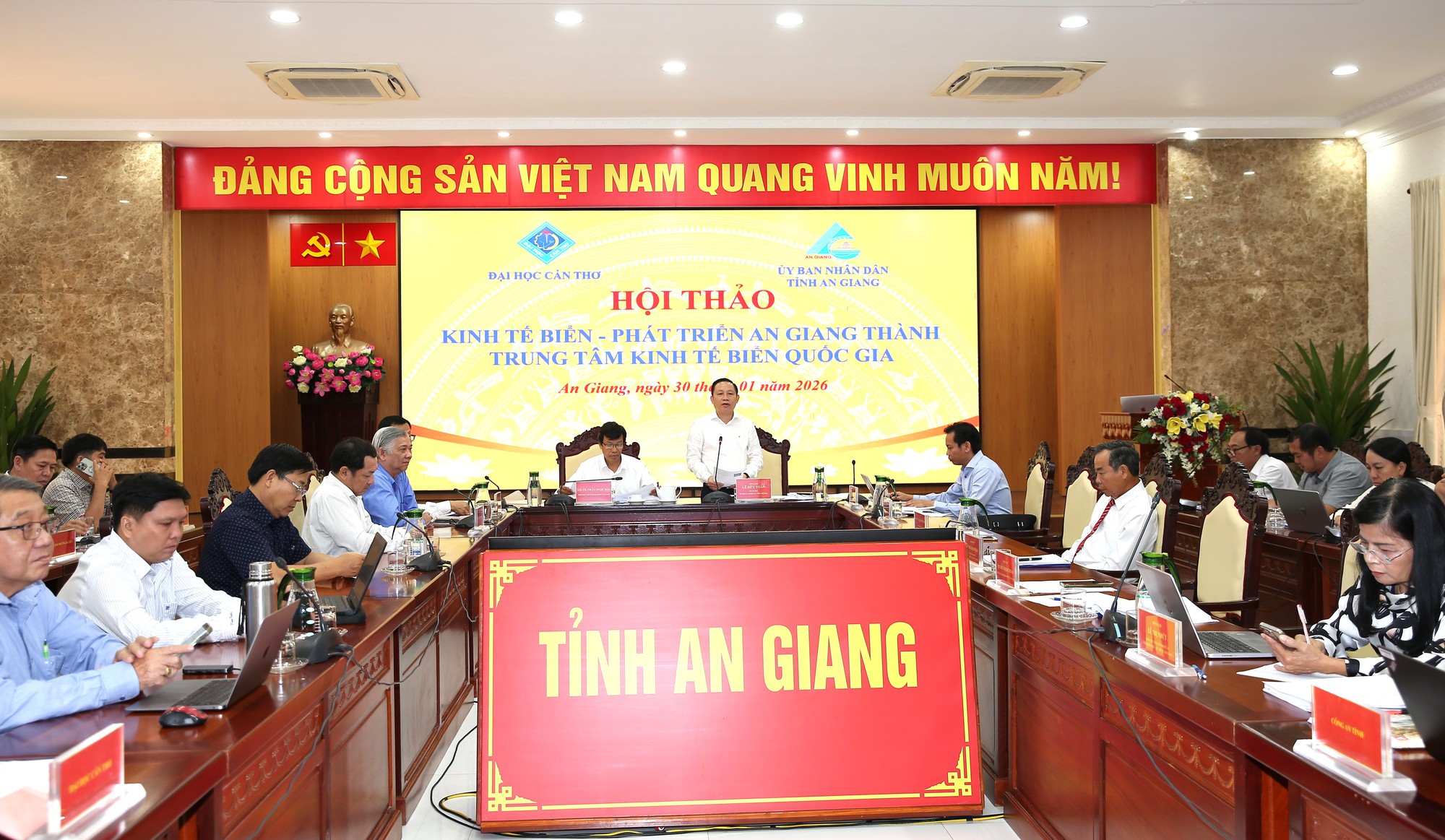 An Giang hướng ra biển lớn, phát triển thành Trung tâm kinh tế biển quốc gia- Ảnh 1.