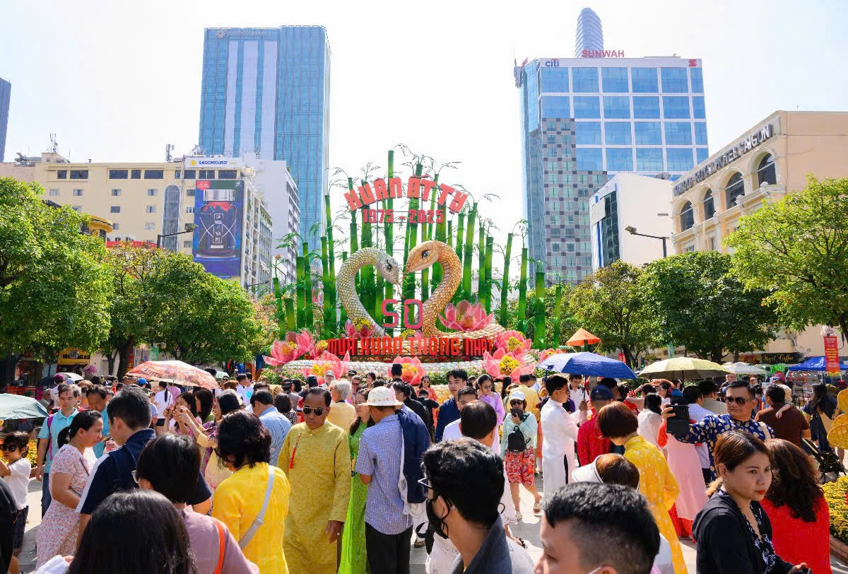 Thúc đẩy, chấn hưng văn hóa để tạo động lực phát triển bền vững- Ảnh 4. Thúc đẩy, chấn hưng văn hóa để tạo động lực phát triển bền vững- Ảnh 4.