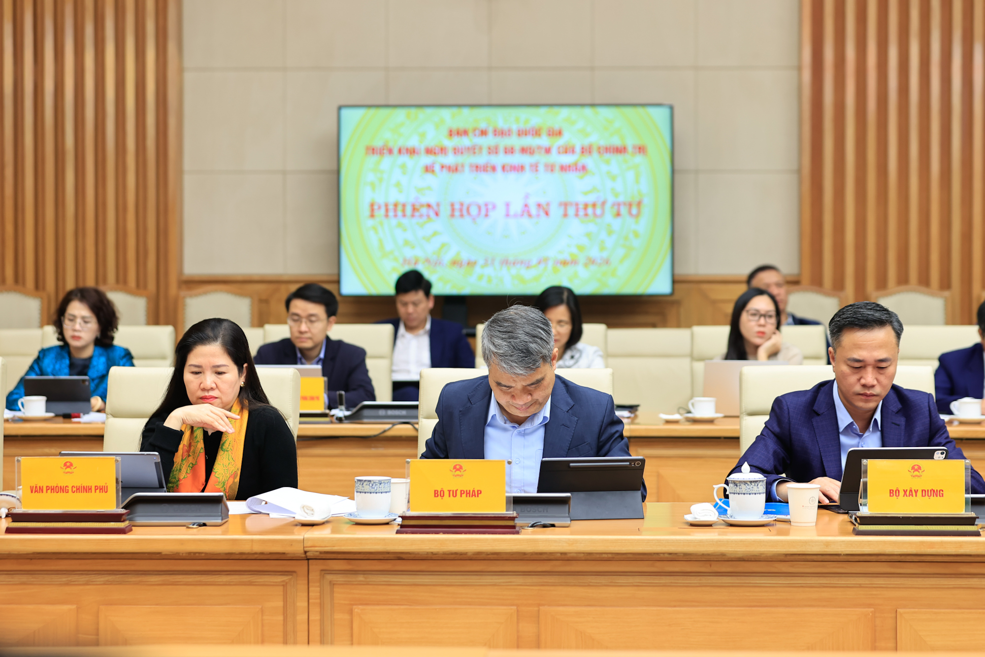 Thủ tướng: Xây dựng cơ chế giao việc lớn, việc khó, việc đột phá cho doanh nghiệp- Ảnh 8. Thủ tướng: Xây dựng cơ chế giao việc lớn, việc khó, việc đột phá cho doanh nghiệp- Ảnh 8.