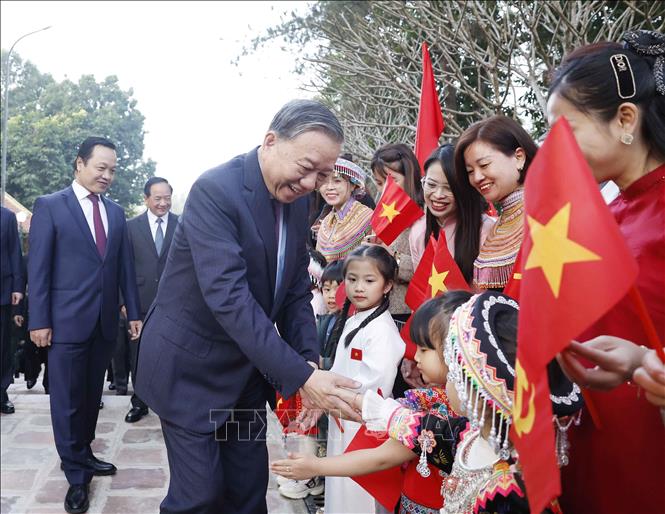 Tổng Bí thư Tô Lâm dự Lễ Khánh thành Nhà tưởng niệm Chủ tịch Hồ Chí Minh tại Di tích Đồi E2- Ảnh 5.