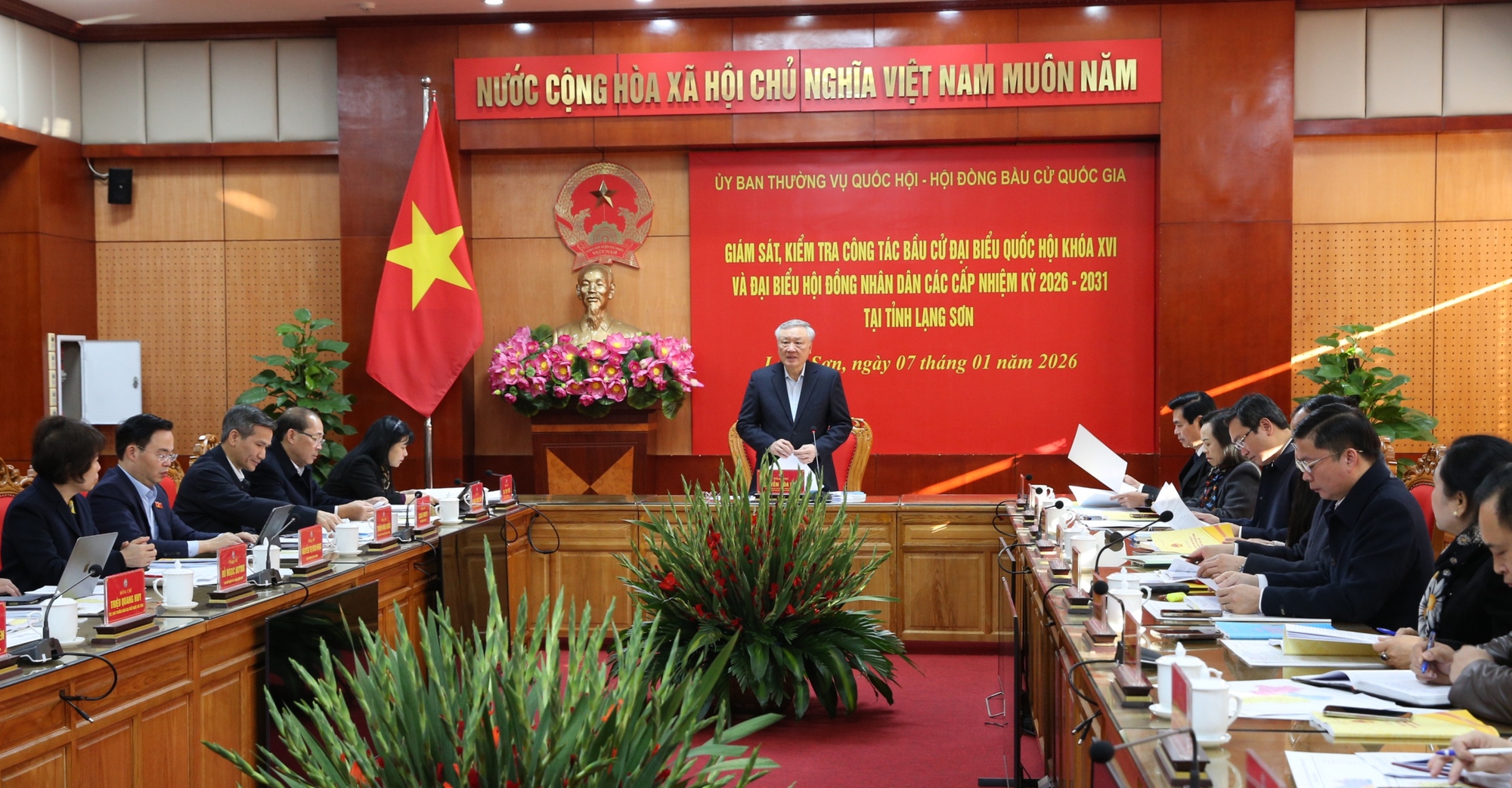 Công tác bầu cử tại Lạng Sơn triển khai thực hiện nghiêm túc, trách nhiệm- Ảnh 1. Công tác bầu cử tại Lạng Sơn triển khai thực hiện nghiêm túc, trách nhiệm- Ảnh 1.