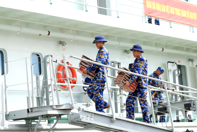 Masan: Mang Tết ấm áp đến quân và dân vùng biên giới- Ảnh 5. Masan: Mang Tết ấm áp đến quân và dân vùng biên giới- Ảnh 5.