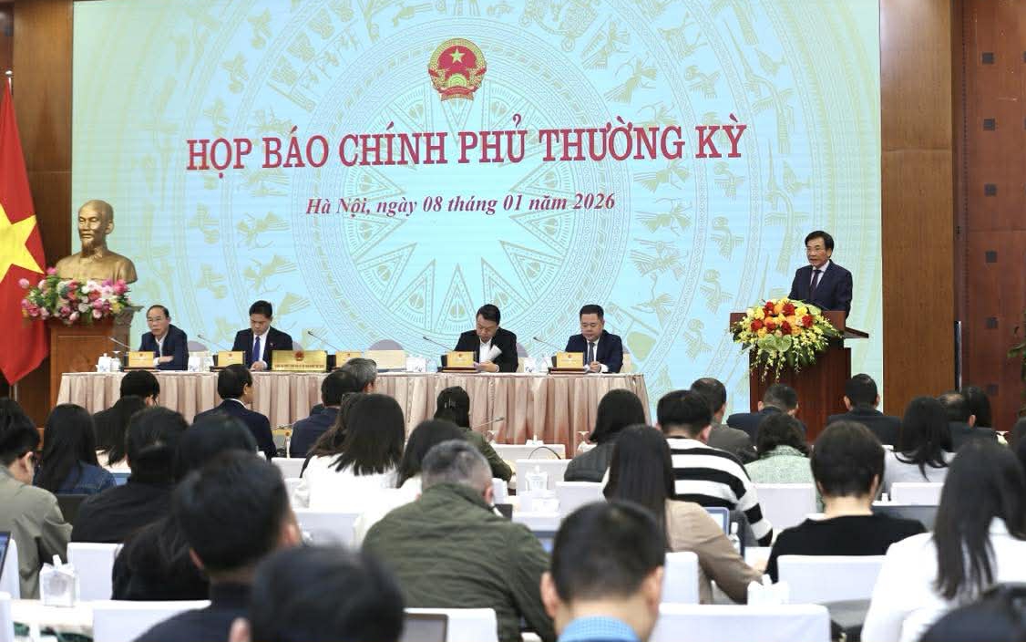Họp báo Chính phủ thường kỳ tháng 12: Vượt toàn bộ 15/15 chỉ tiêu chủ yếu năm 2025