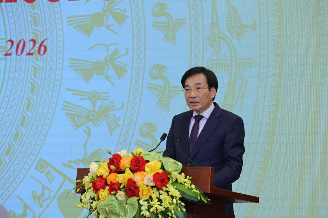 Họp báo Chính phủ thường kỳ tháng 12: Vượt toàn bộ 15/15 chỉ tiêu chủ yếu năm 2025- Ảnh 1. Họp báo Chính phủ thường kỳ tháng 12: Vượt toàn bộ 15/15 chỉ tiêu chủ yếu năm 2025- Ảnh 1.