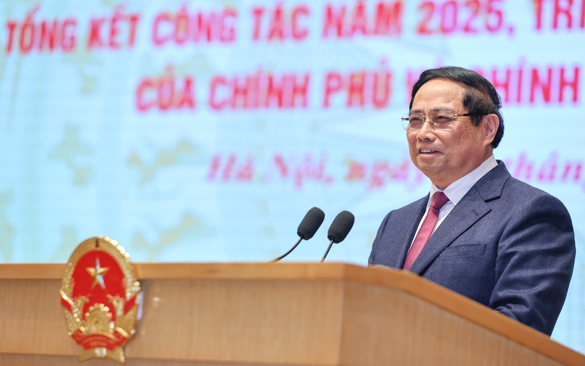 Thủ tướng: Tăng cường tự chủ chiến lược, củng cố quốc phòng, an ninh, nâng cao tính tự chủ, tự lực, tự cường của nền kinh tế