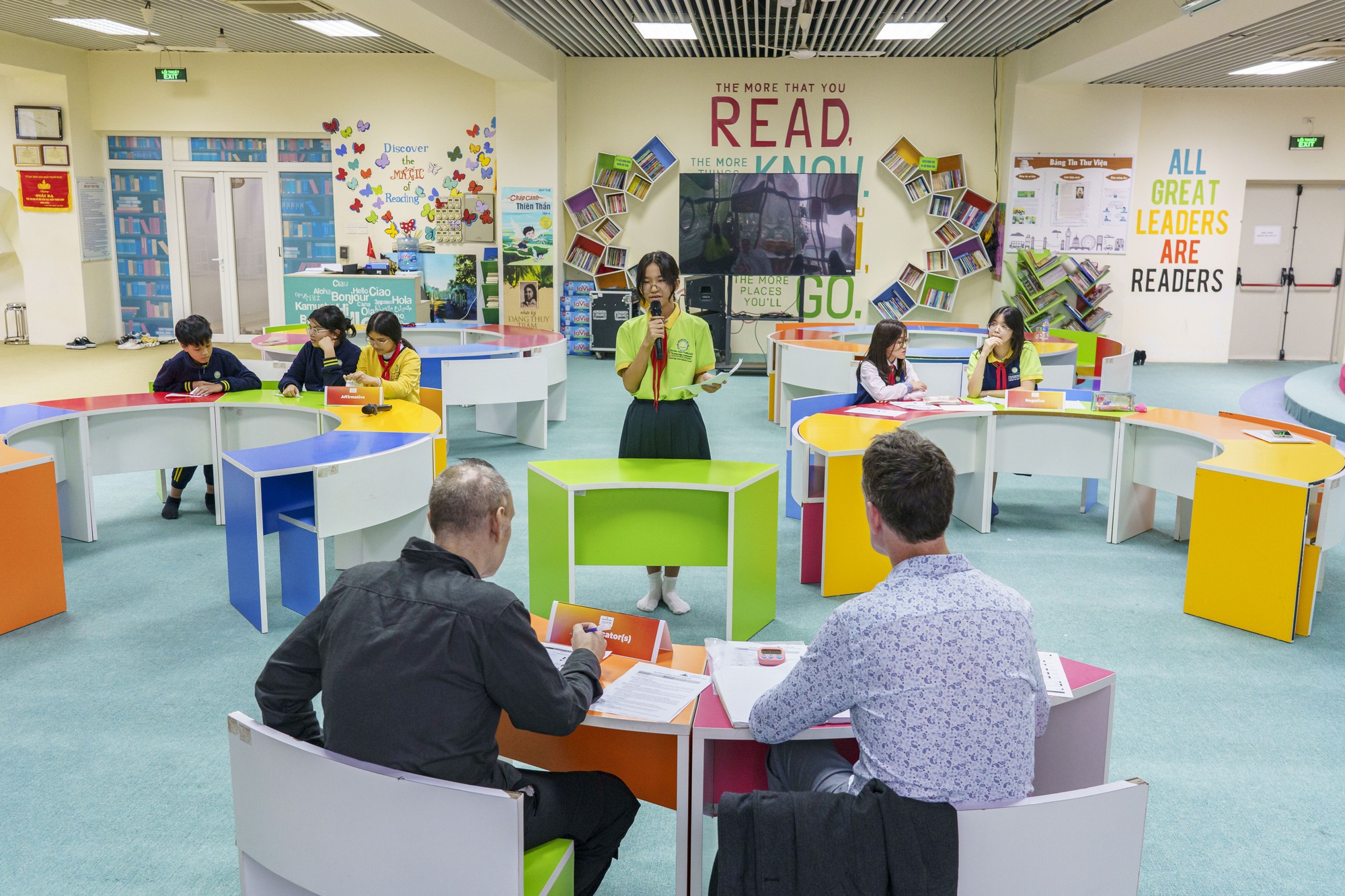 Đưa tiếng Anh thành ngôn ngữ thứ hai trong trường học: Khuyến khích các mô hình xã hội hóa minh bạch- Ảnh 1.