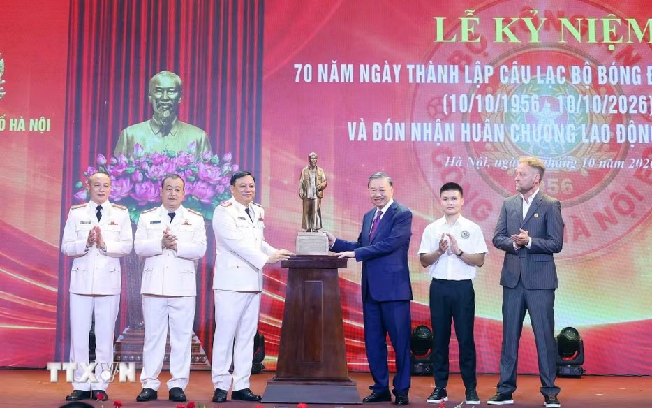 Phát huy truyền thống vẻ vang, gia tăng đóng góp, cống hiến của Câu lạc bộ bóng đá Công an Hà Nội