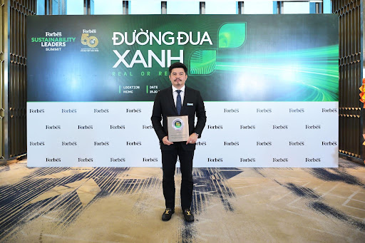 Long Châu được Forbes Việt Nam vinh danh trong Top 50 Doanh nghiệp Dẫn đầu về ESG Việt Nam 2026- Ảnh 1.