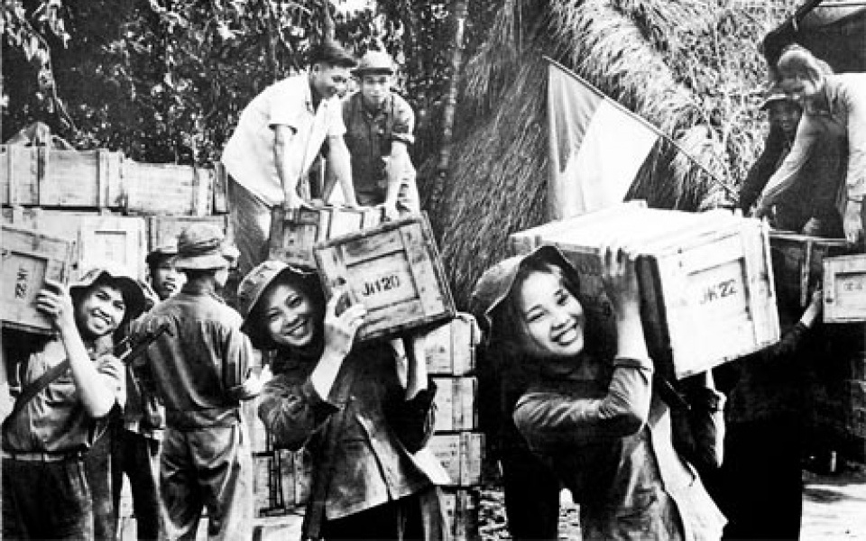 Tăng trợ cấp đối với thanh niên xung phong cơ sở ở miền Nam