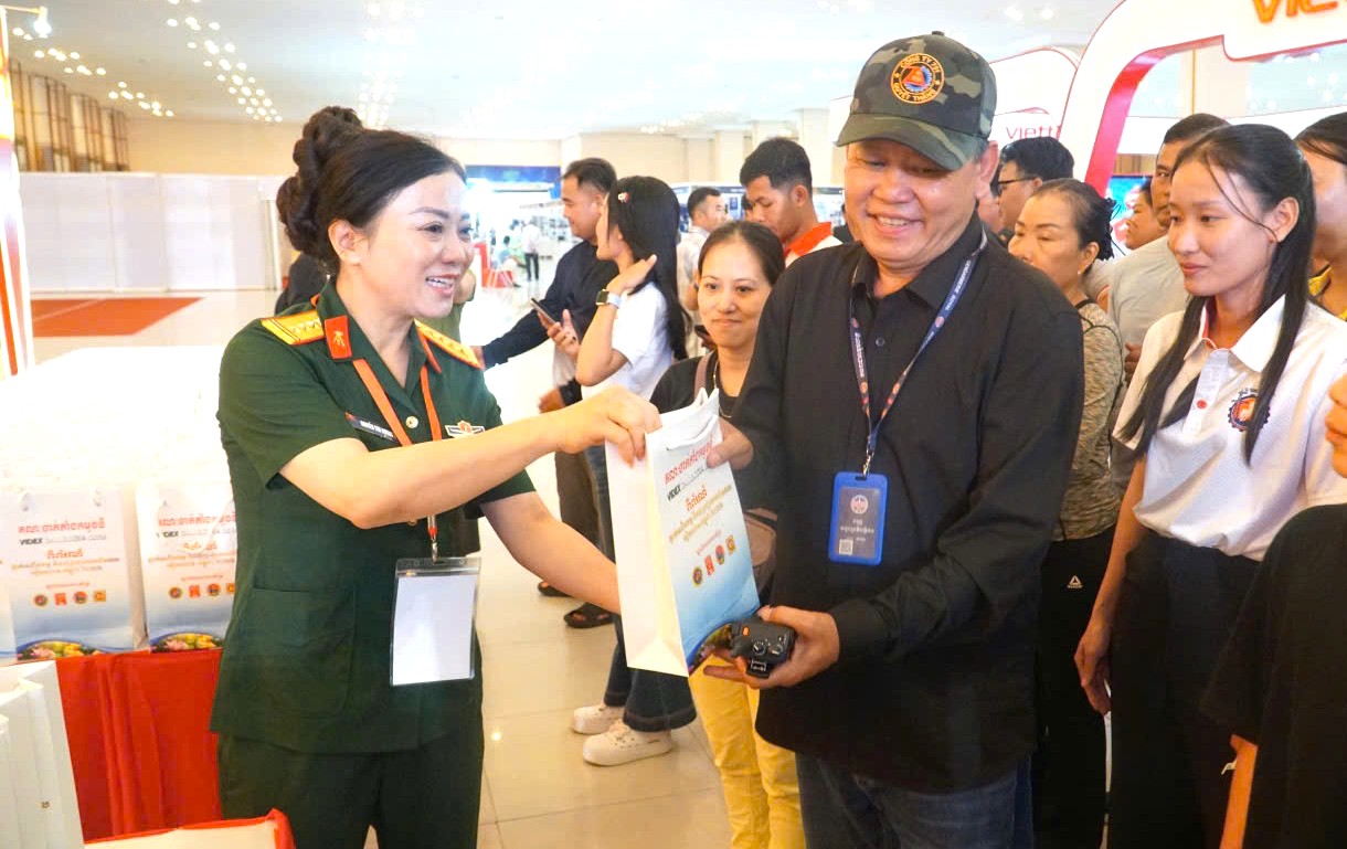Quảng bá văn hóa Việt Nam tại Hội chợ Videx Cambodia 2026- Ảnh 1.
