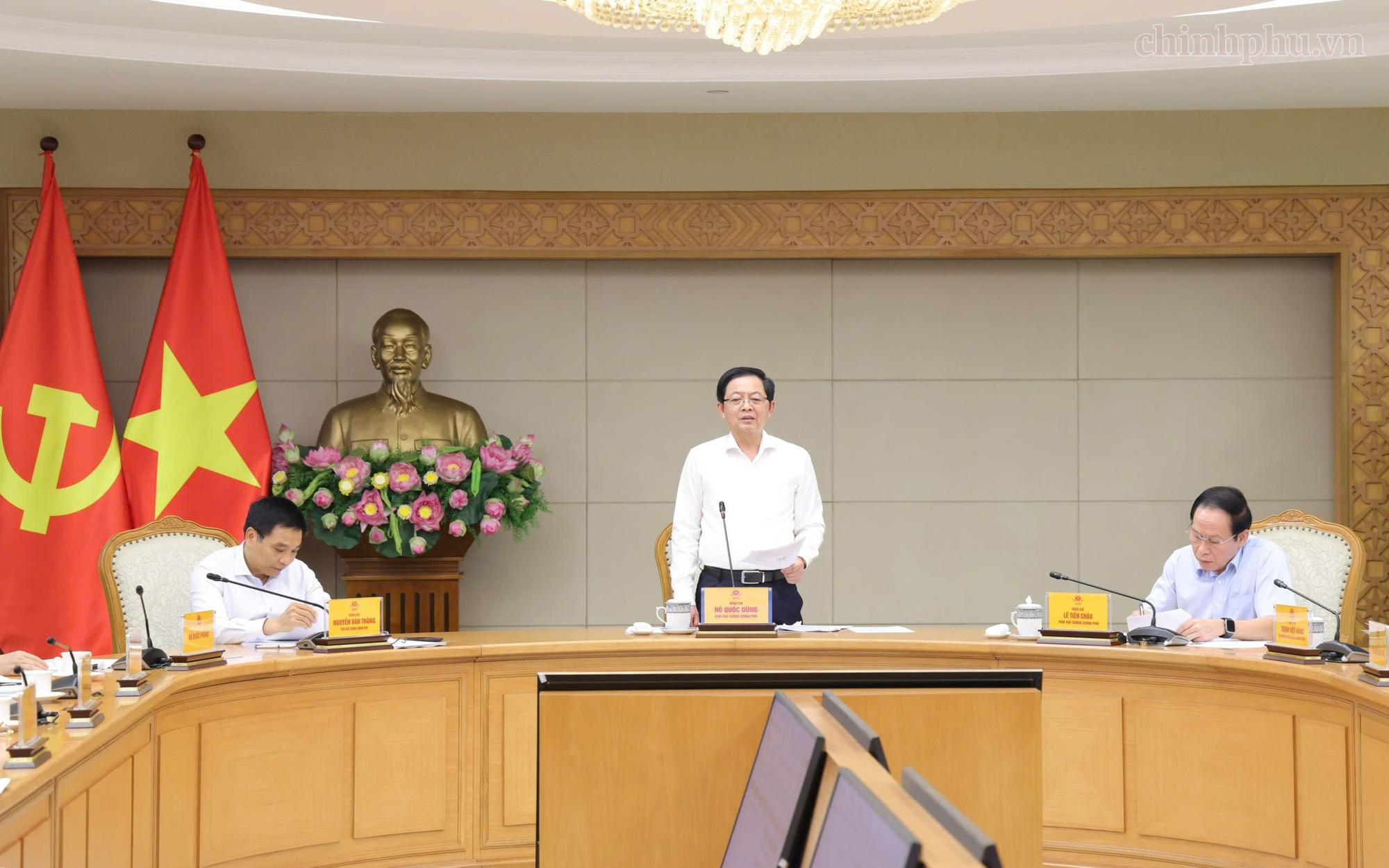 Hoàn thiện Luật Đất đai (sửa đổi), tháo gỡ vướng mắc, khơi thông nguồn lực