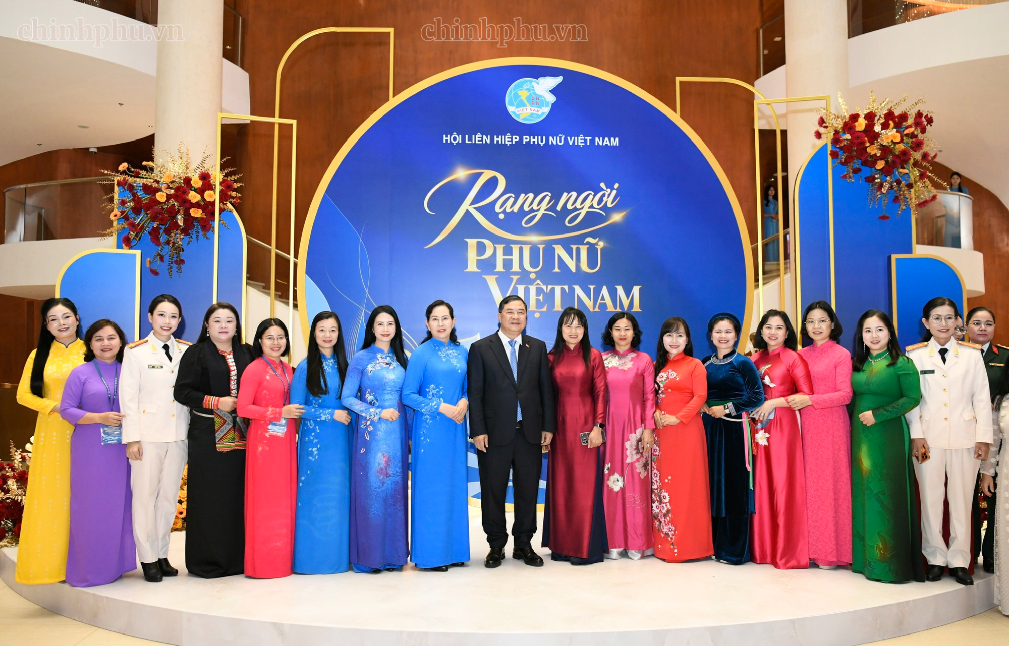 Phó Thủ tướng Thường trực: Tháo gỡ các rào cản về vốn, công nghệ, thị trường cho phụ nữ khởi nghiệp- Ảnh 7.