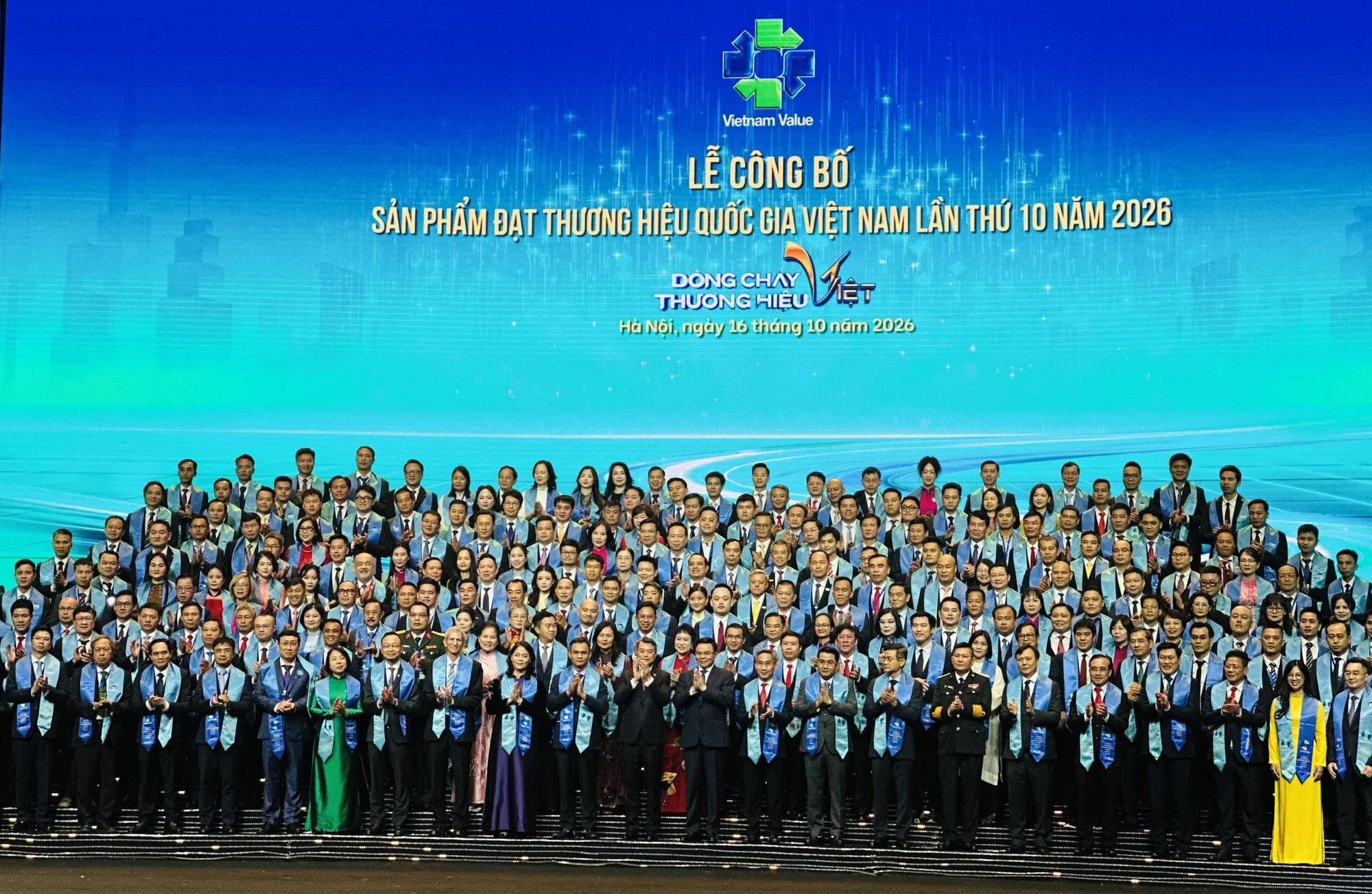 Co.opmart đạt Thương hiệu Quốc gia 2026, tặng điểm thưởng tri ân khách hàng- Ảnh 1.