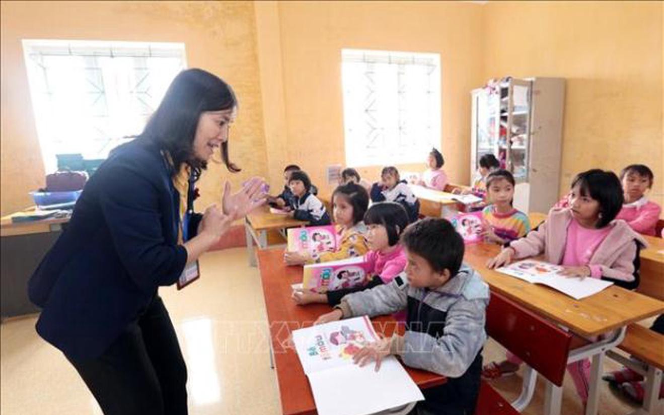 Căn cứ tính phụ cấp ưu đãi khi dạy học sinh khuyết tật