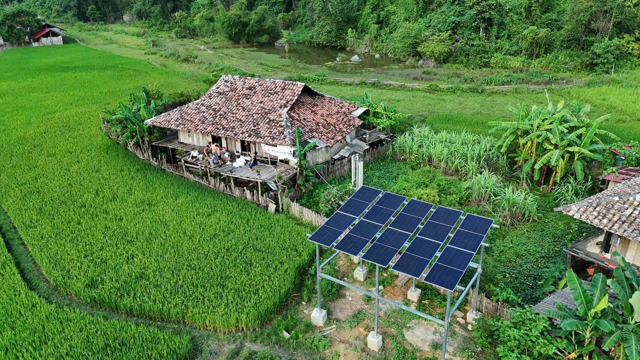 Xóa vùng lõm sóng di động, kết nối những bản làng xa xôi- Ảnh 1.