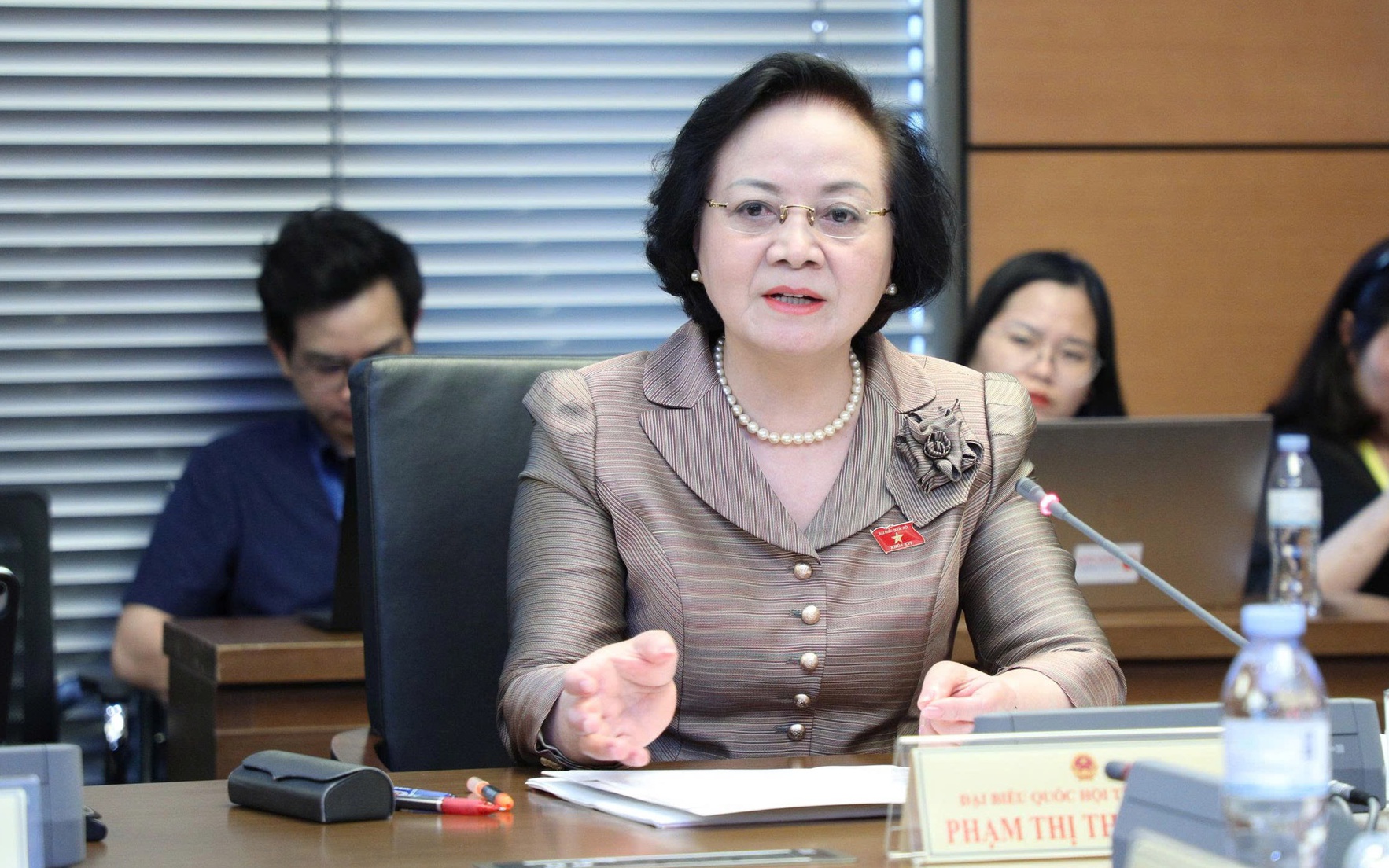 Phó Thủ tướng Phạm Thị Thanh Trà: Sẽ trình Trung ương nghị quyết mới về chính sách tiền lương và bảo hiểm xã hội
