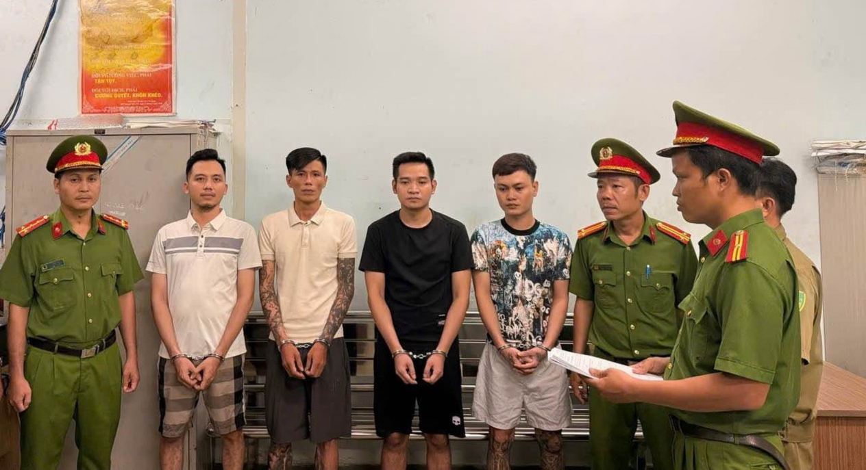 Triệt phá các nhóm cho vay lãi nặng núp bóng 