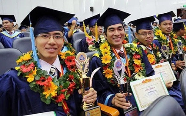 Bộ Nội vụ đề xuất miễn thuế thu nhập cá nhân 5 năm cho nhân tài