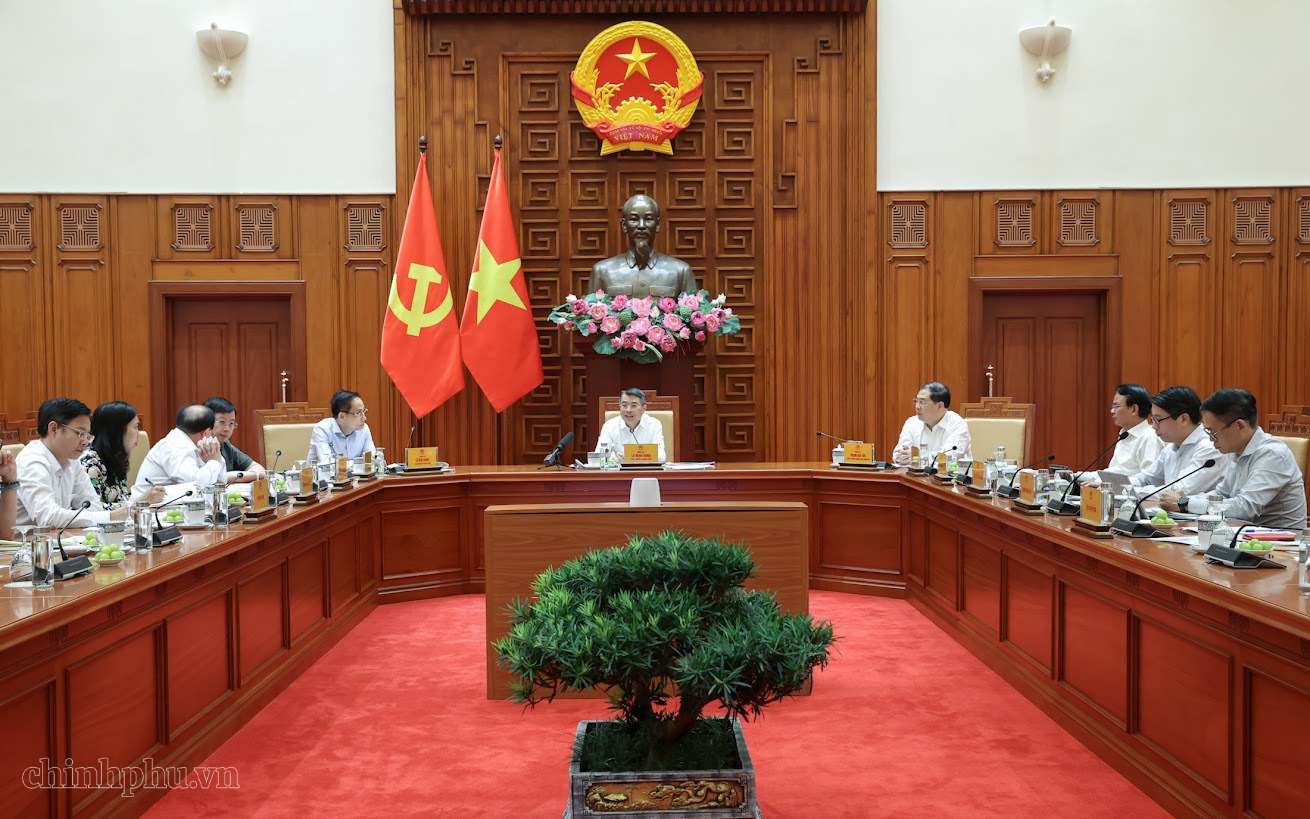 Thủ tướng Lê Minh Hưng chủ trì cuộc họp về tiến độ chuẩn bị Năm APEC 2027