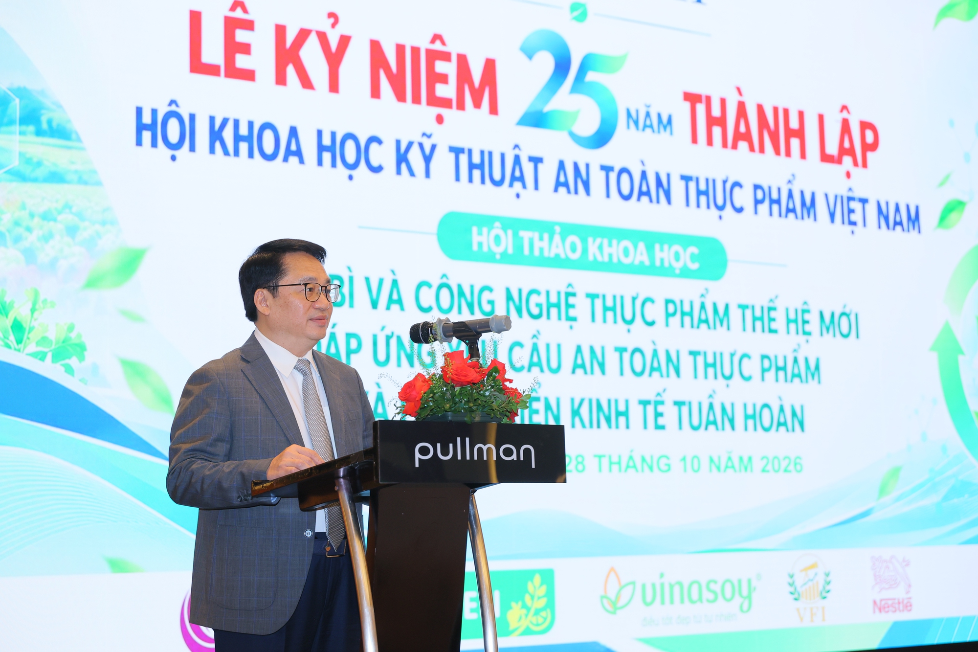 Cảnh báo nguy cơ mất an toàn thực phẩm từ bao bì kém chất lượng - Ảnh 1.