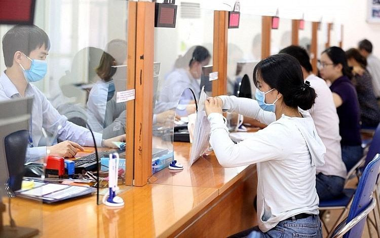 Hướng dẫn nộp hồ sơ gia hạn giấy phép lao động