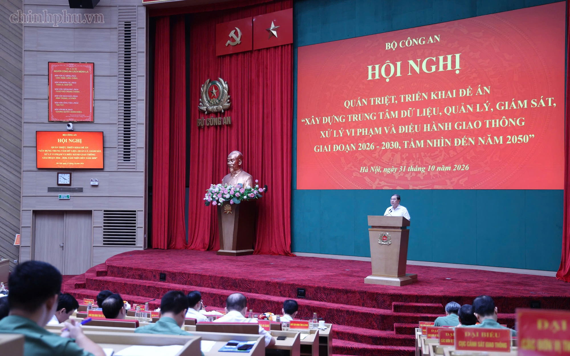 Đẩy mạnh ứng dụng dữ liệu, AI làm nền tảng quản trị giao thông hiện đại - Ảnh 2.