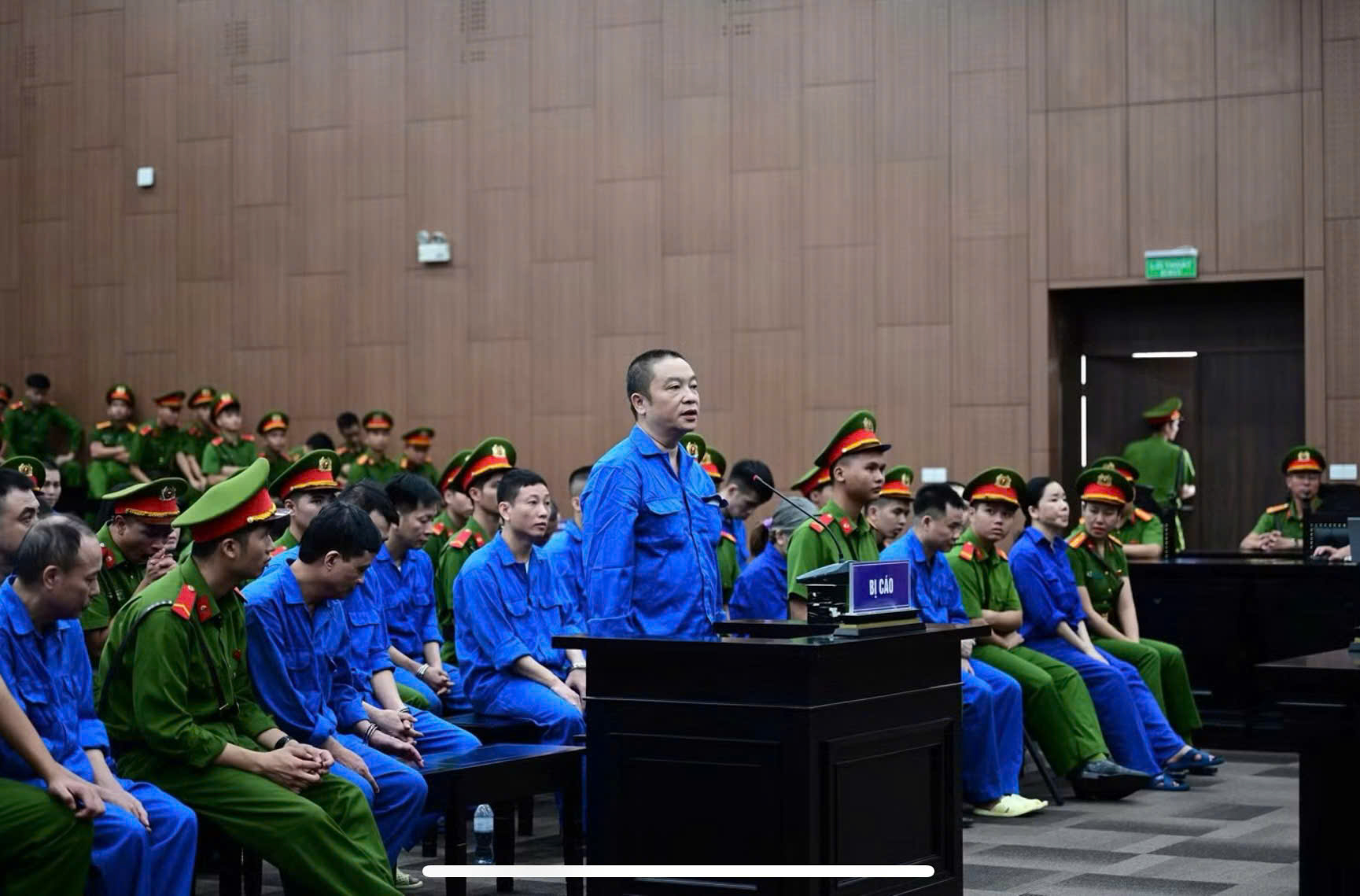 Tuyên phạt bà trùm chạy bệnh án tâm thần 30 năm tù- Ảnh 1.
