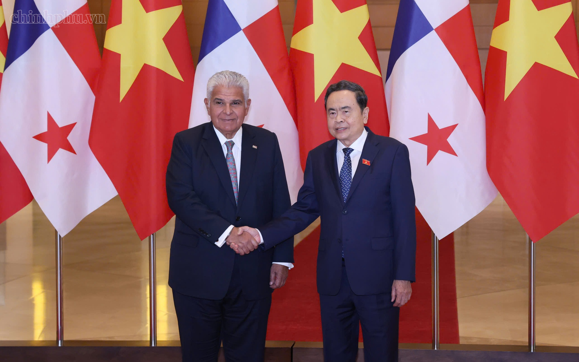 Chủ tịch Quốc hội Trần Thanh Mẫn hội kiến Tổng thống Panama