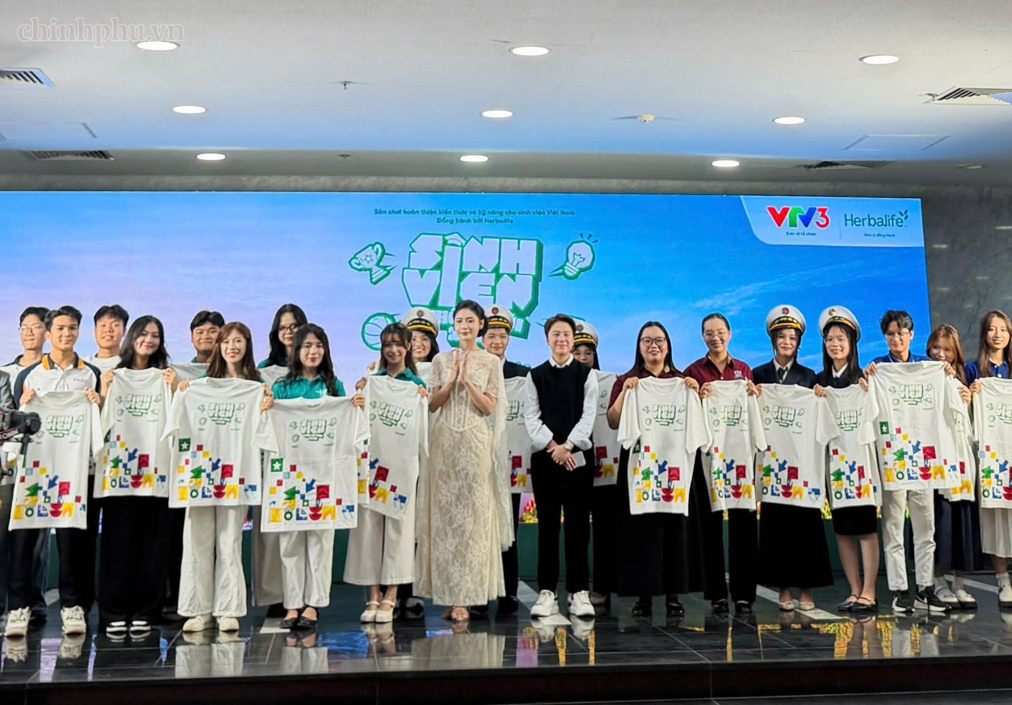 Chương trình ‘Sinh viên thế hệ mới’ mùa 4: Khi Gen Z không chỉ nghĩ, mà phải làm- Ảnh 1.