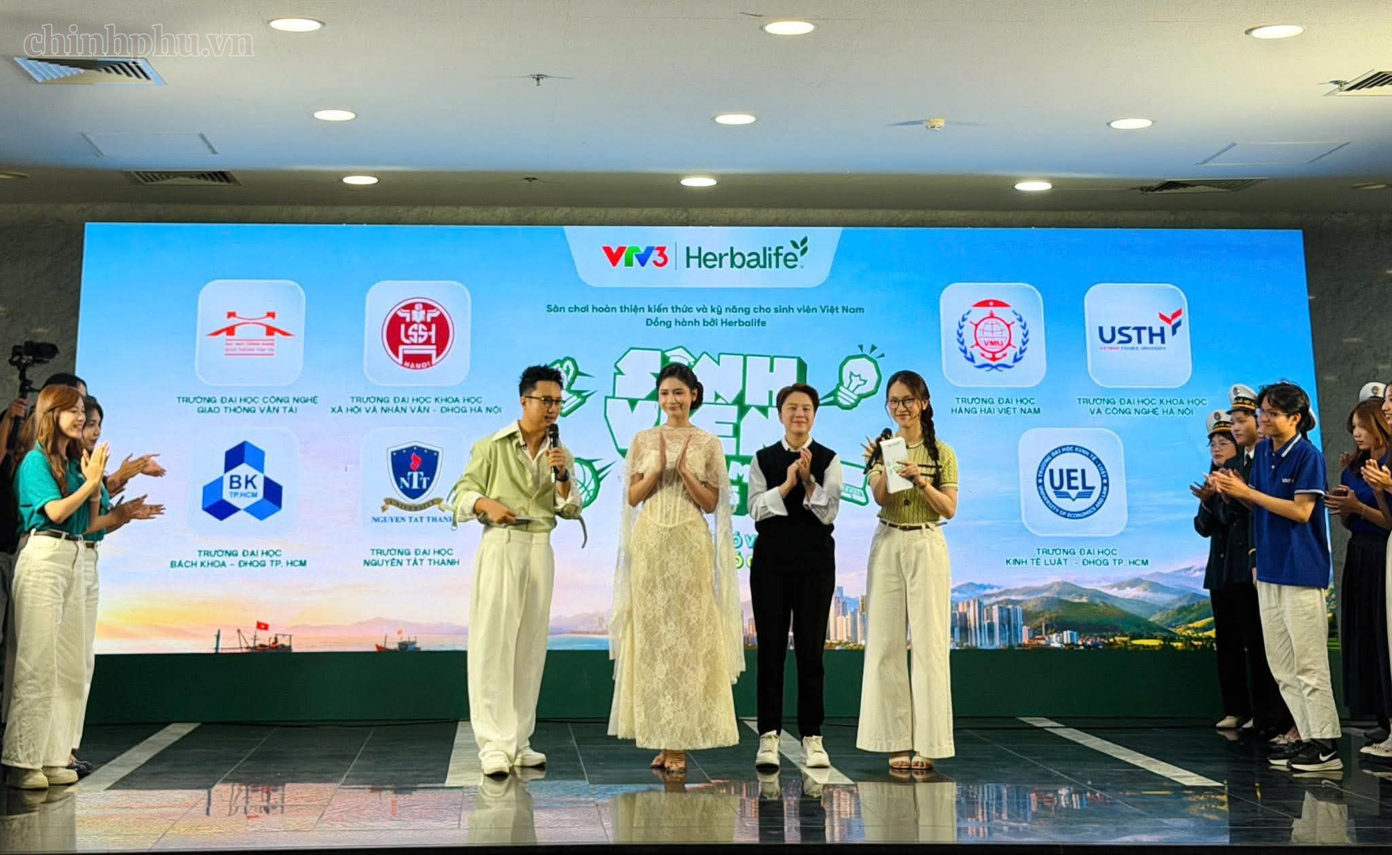 Chương trình ‘Sinh viên thế hệ mới’ mùa 4: Khi Gen Z không chỉ nghĩ, mà phải làm- Ảnh 2.
