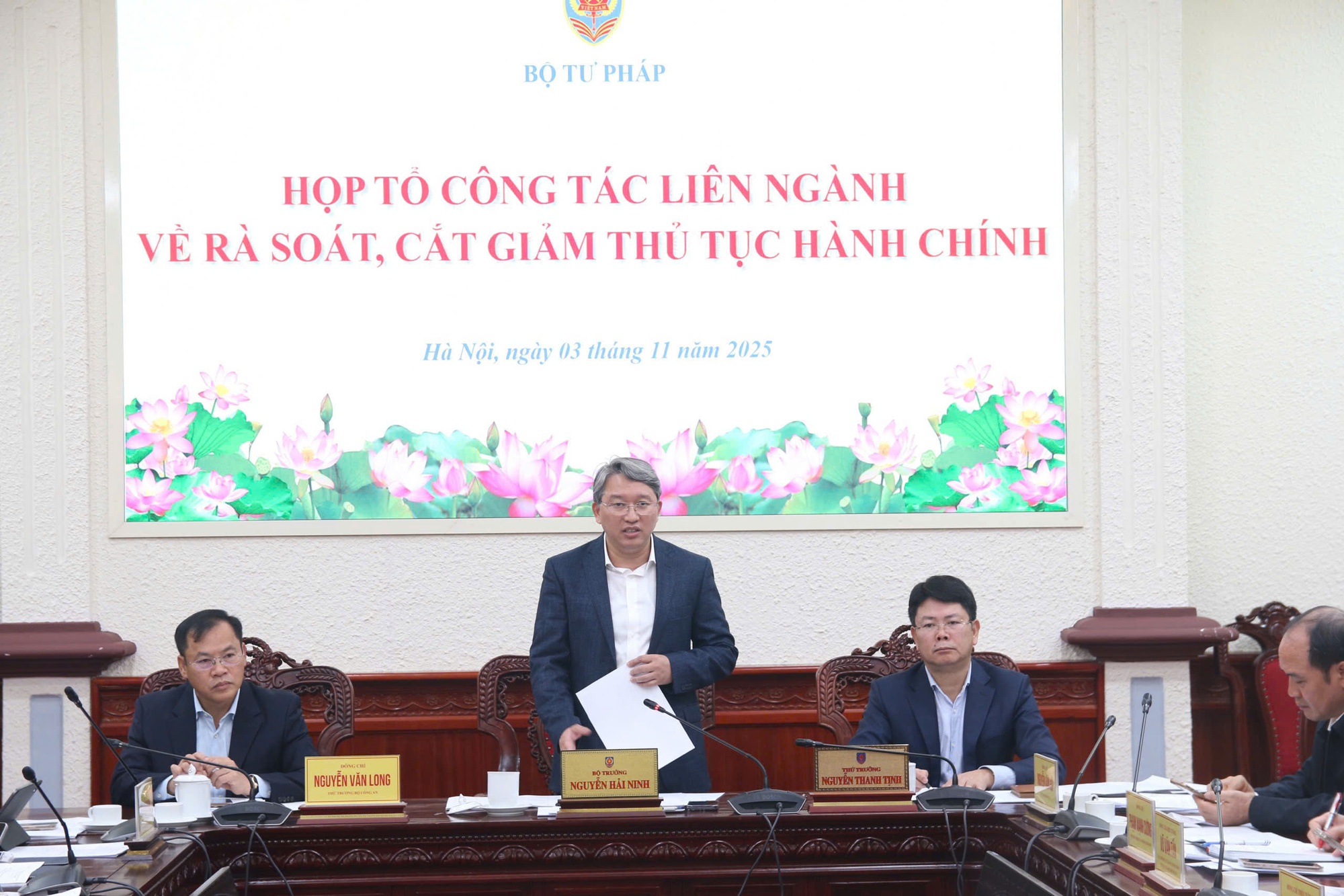 Bộ Tư pháp tiếp tục chú trọng cải cách hành chính năm 2026- Ảnh 1. Bộ Tư pháp tiếp tục chú trọng cải cách hành chính năm 2026- Ảnh 1.