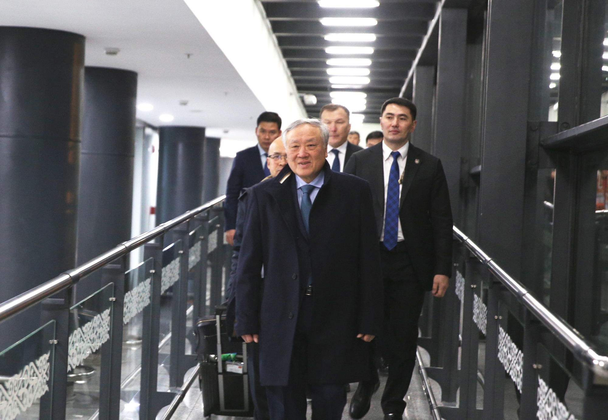 Phó Thủ tướng Thường trực Nguyễn Hoà Bình bắt đầu chuyến thăm làm việc tại Kazakhstan- Ảnh 1. Phó Thủ tướng Thường trực Nguyễn Hoà Bình bắt đầu chuyến thăm làm việc tại Kazakhstan- Ảnh 1.