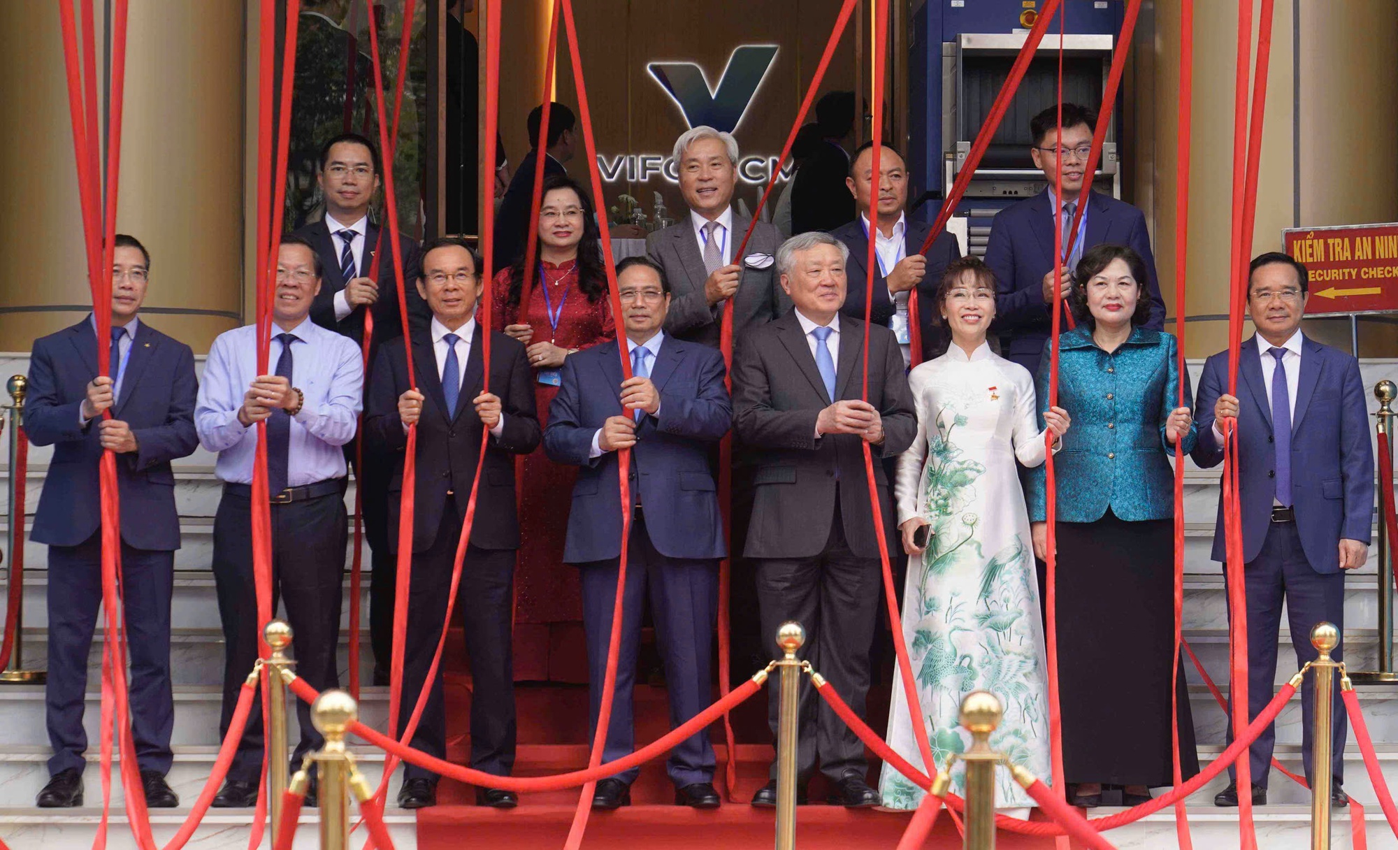 Hình thành Trung tâm Tài chính hàng không Quốc tế tại TPHCM- Ảnh 2. Hình thành Trung tâm Tài chính hàng không Quốc tế tại TPHCM- Ảnh 2.