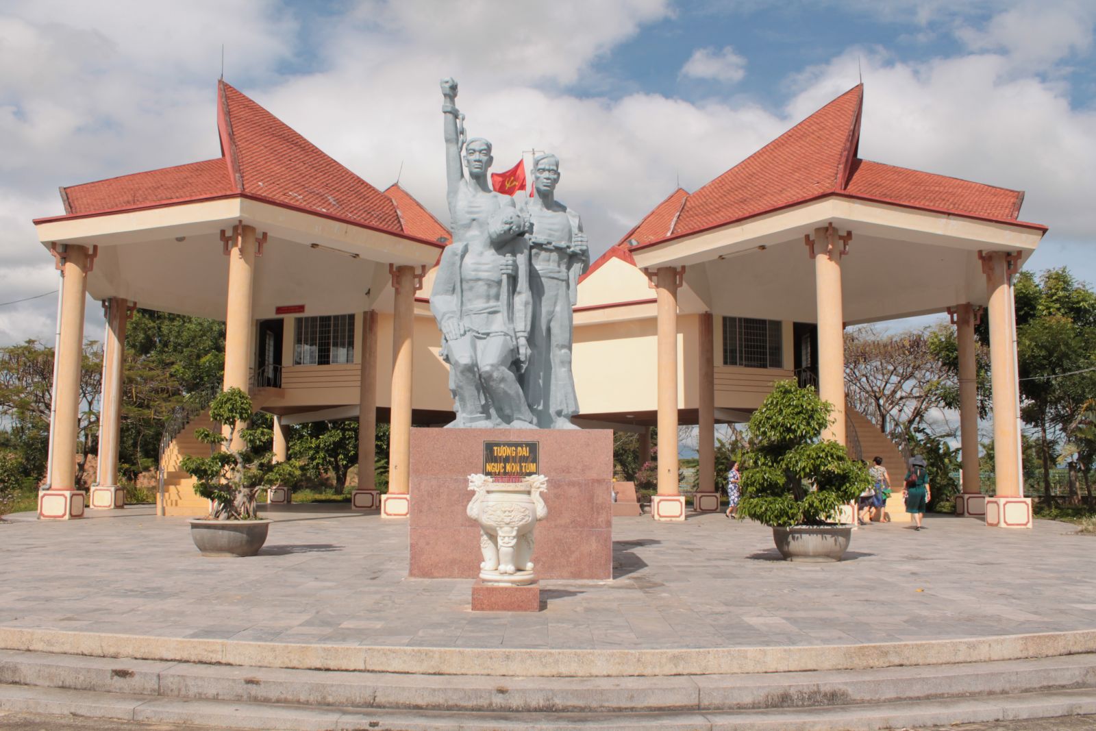 Xếp hạng 2 di tích quốc gia đặc biệt - Ảnh 1.