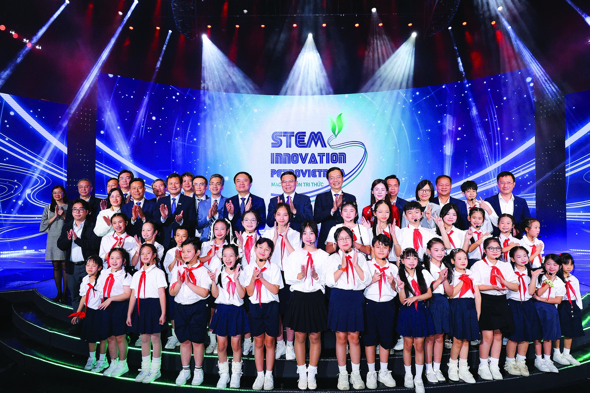 Petrovietnam: Giữ lửa khát vọng, vững bản lĩnh để tiến xa hơn- Ảnh 4.