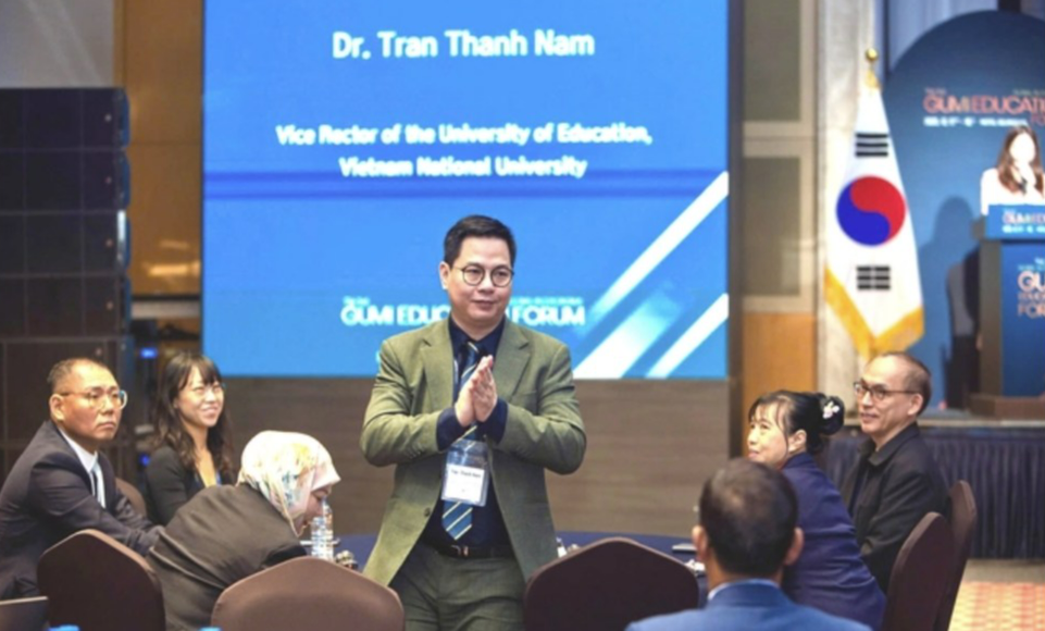 Công nghệ không thể thay thế các giá trị cốt lõi của giáo dục- Ảnh 2.