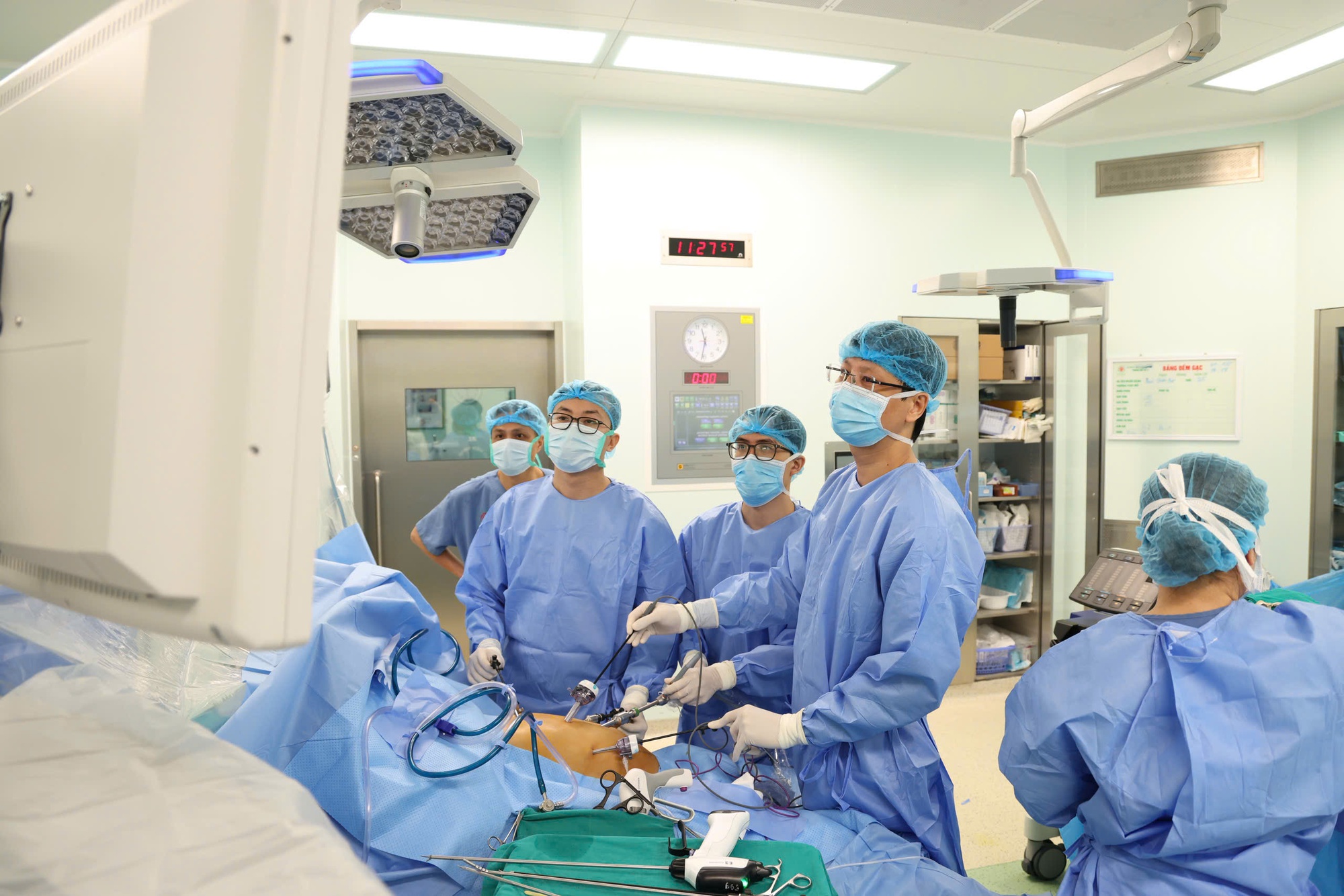 Ca ghép gan cấp cứu ngày 27 Tết Bính Ngọ- Ảnh 1. Ca ghép gan cấp cứu ngày 27 Tết Bính Ngọ- Ảnh 1.