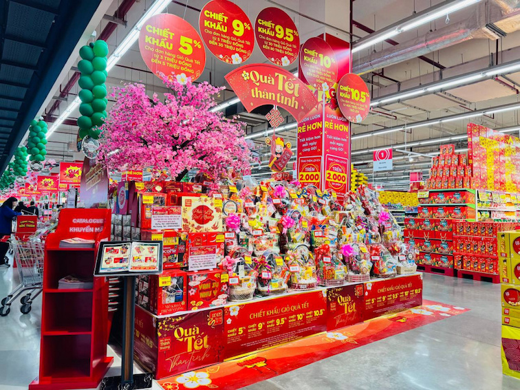 Chợ Tết không 'sốt giá', siêu thị giữ nhịp đầu năm- Ảnh 1.