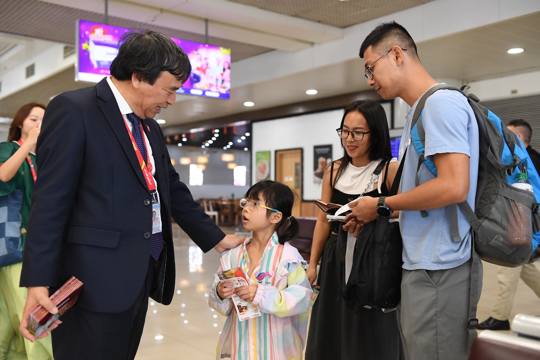 Khách bay cùng Vietjet nhận quà may mắn đầu năm- Ảnh 3. Khách bay cùng Vietjet nhận quà may mắn đầu năm- Ảnh 3.