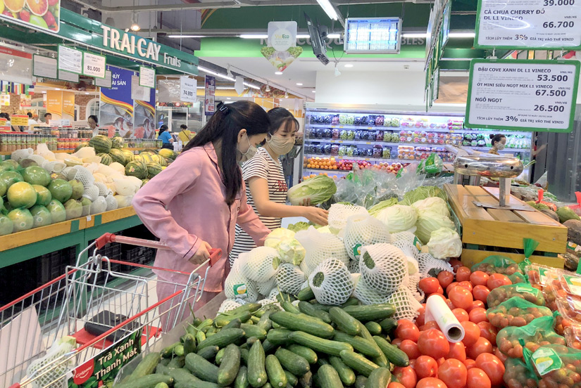 Nguồn cung hàng hóa ổn định trong 2 ngày đầu tiên của năm Bính Ngọ- Ảnh 1.